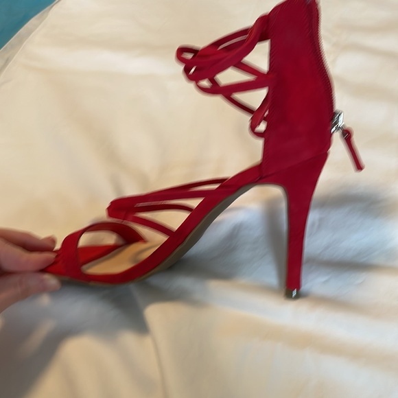 BP red suede strappy heels size 7 - Picture 2 of 3